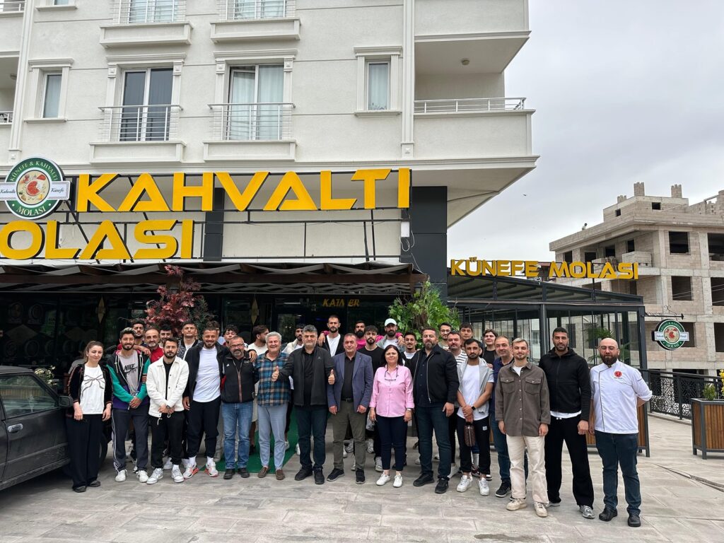 Takımımız Kahvaltıda Bir Araya Geldi